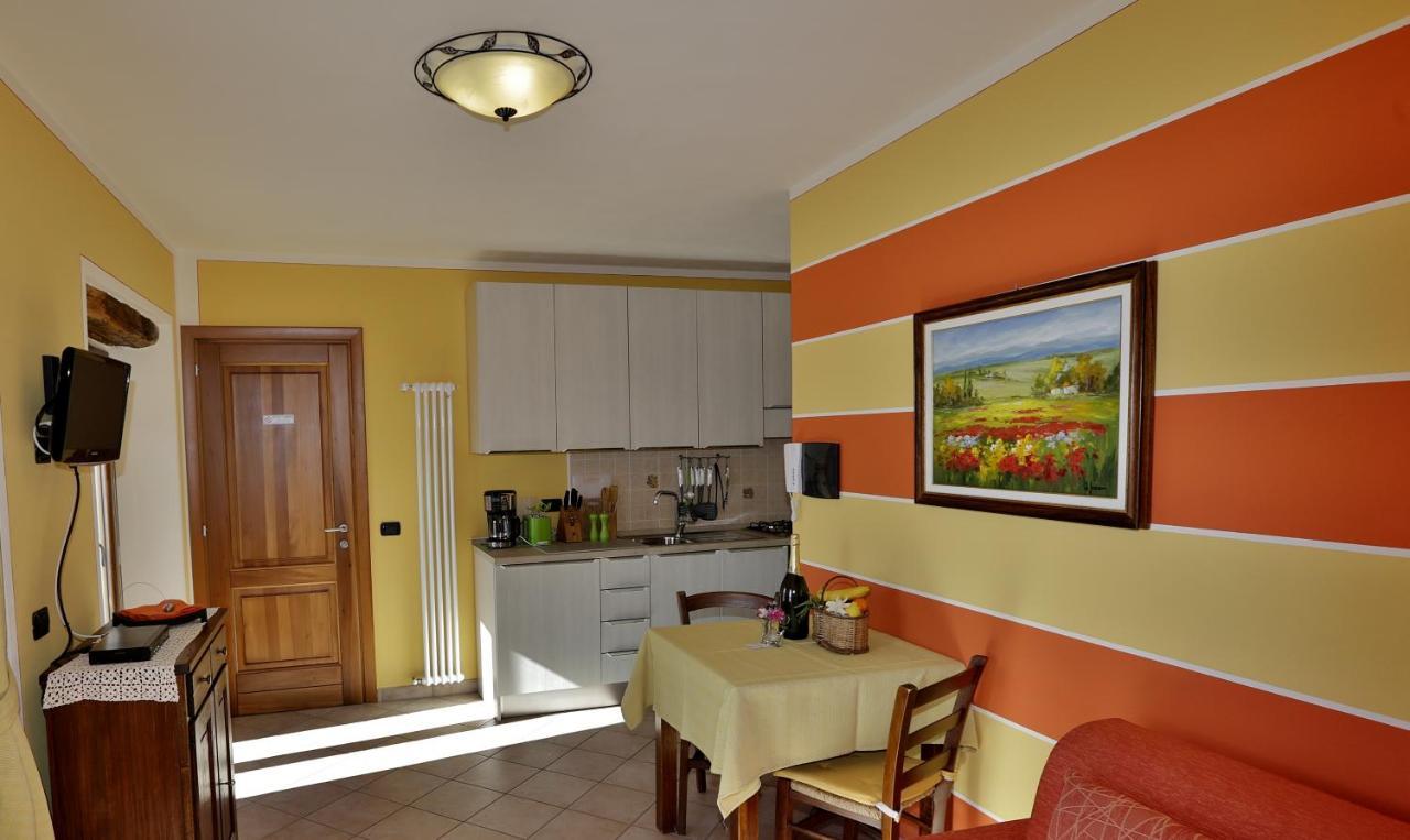 Casale Fe-Wo - Appartamenti Con Vista Lago Cannero Riviera Ngoại thất bức ảnh